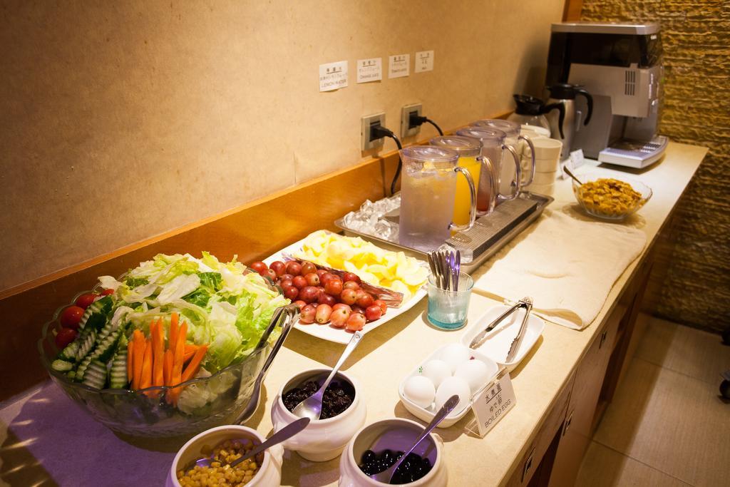 Rich Garden Hotel تايبيه المظهر الخارجي الصورة