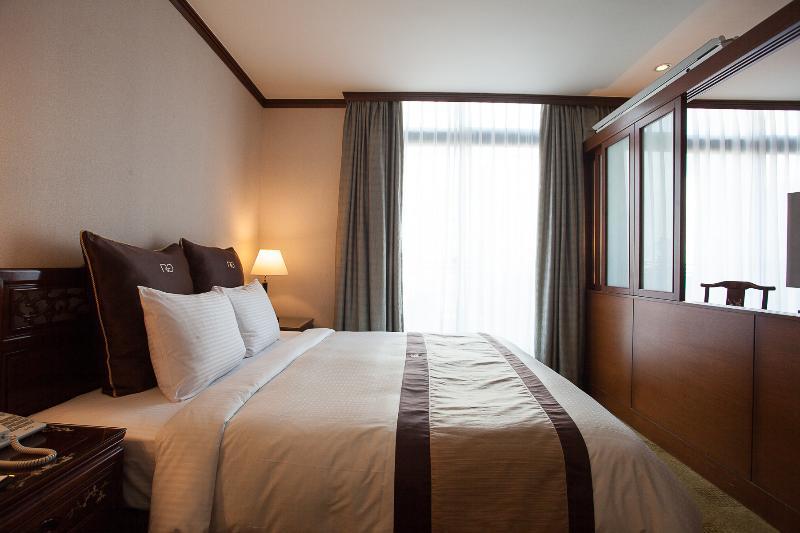 Rich Garden Hotel تايبيه المظهر الخارجي الصورة